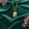daisy_pendant_with_anti_tarnish_golden_chain_1