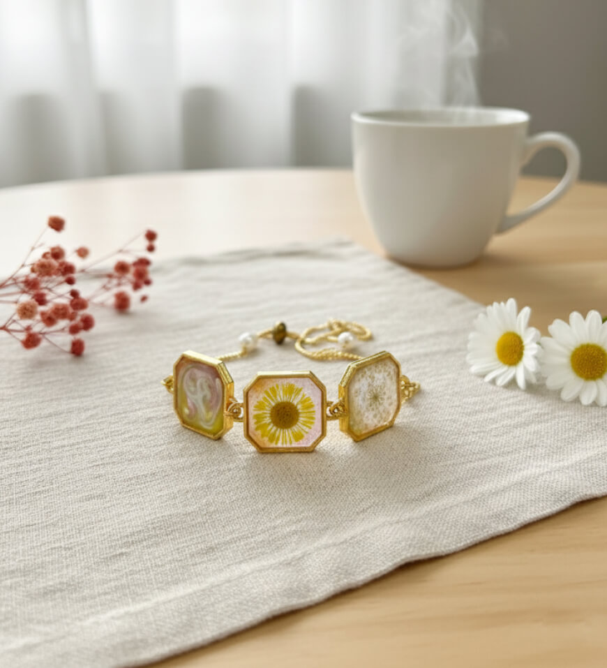 three_locket_bracelet_set_4